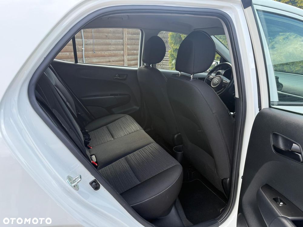 Kia Picanto 1.0 L - 20