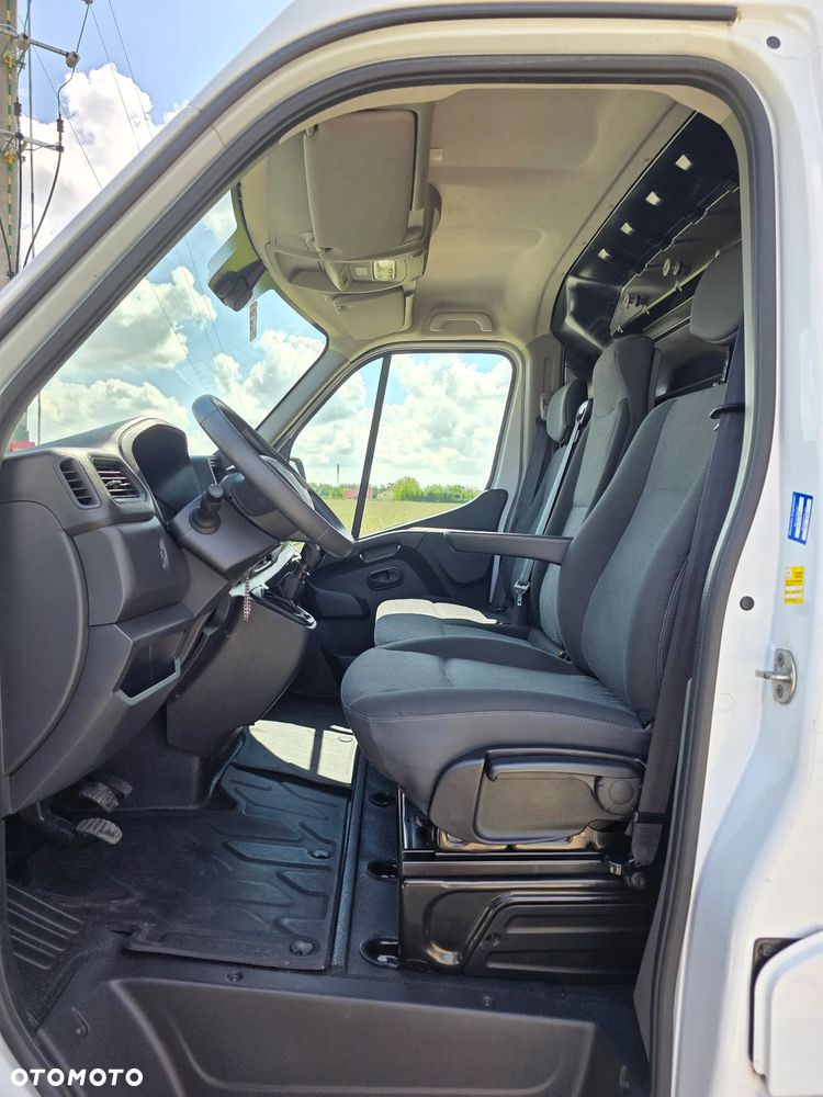Renault Master - 13
