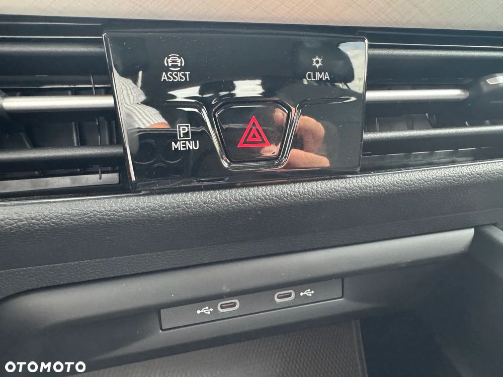 Volkswagen Golf 1.5 eTSI EVO Life DSG - 26