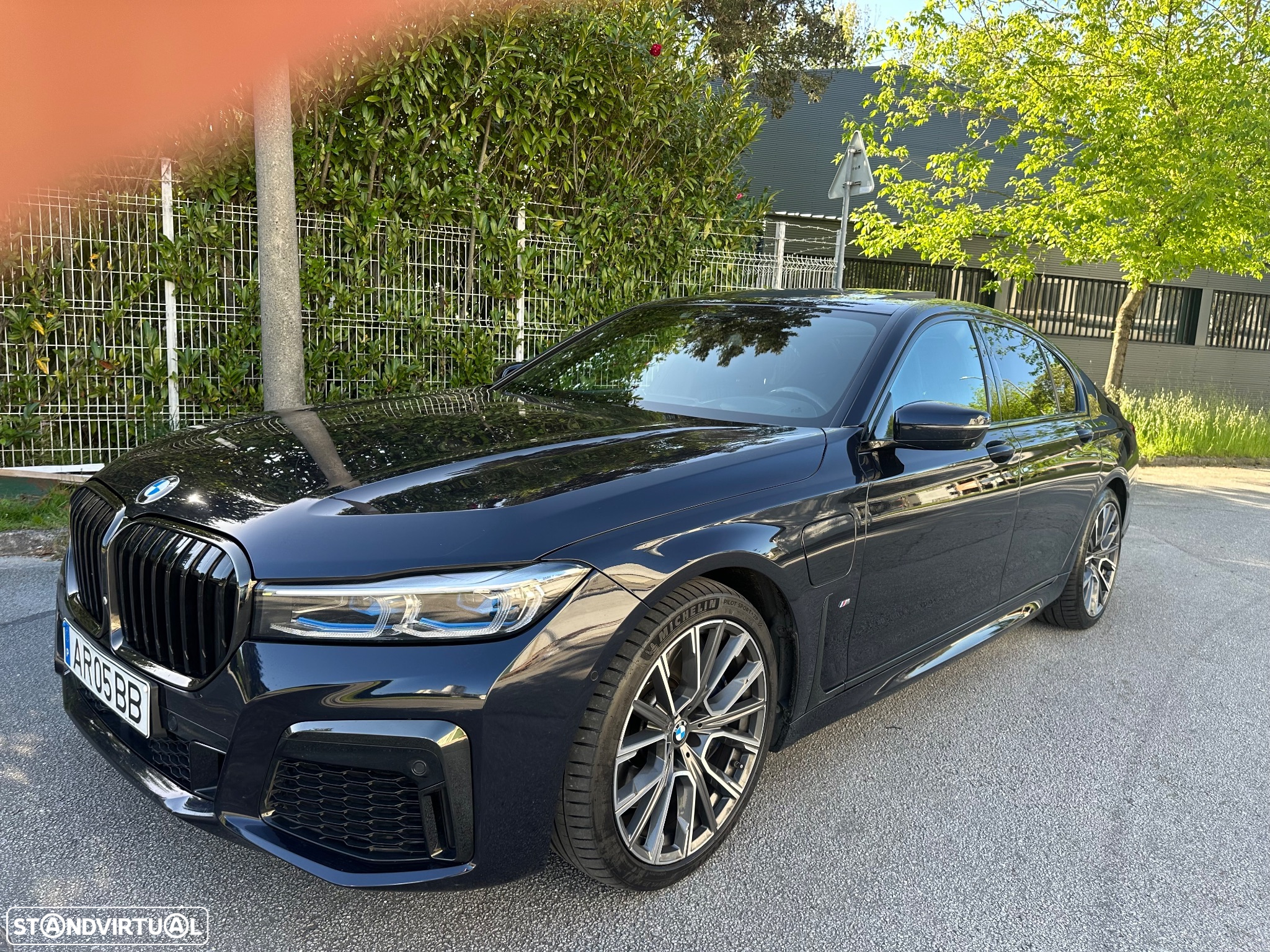 BMW 745 e iPerformance Pack M Auto - 5