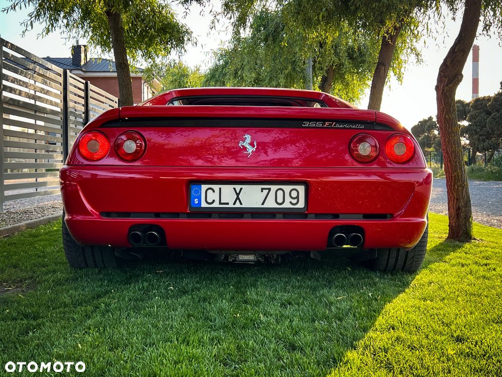 Ferrari F355 - 12