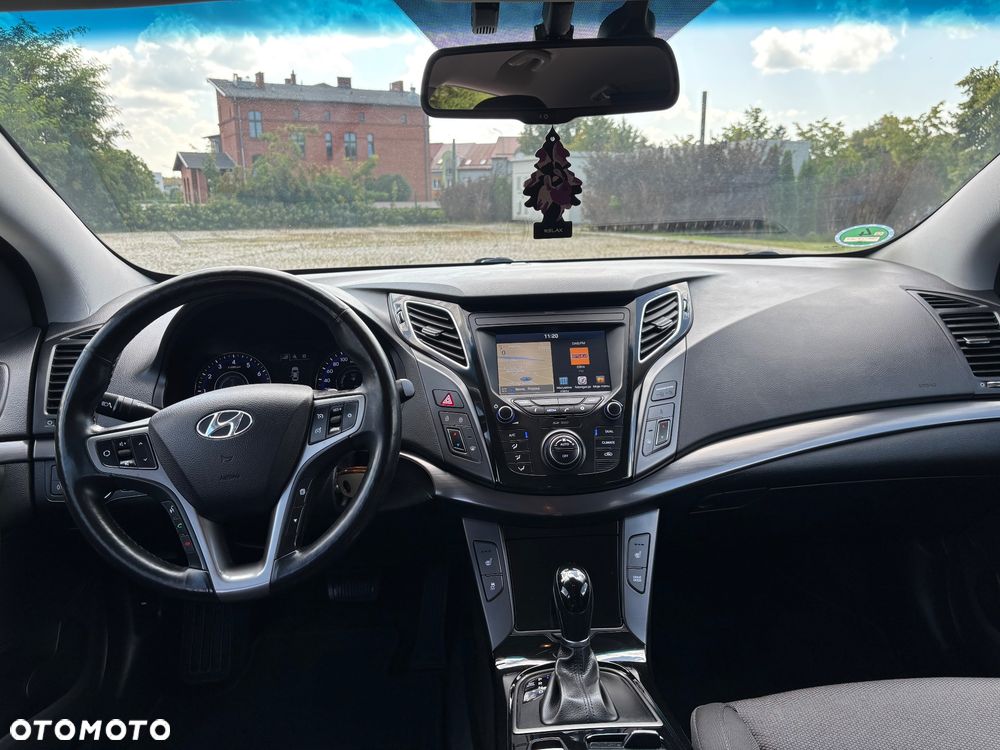 Hyundai i40 Kombi 2.0 Automatik Family+ - 14