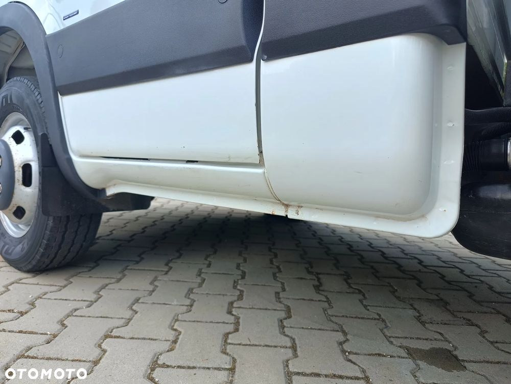 Iveco 50C18 - 11