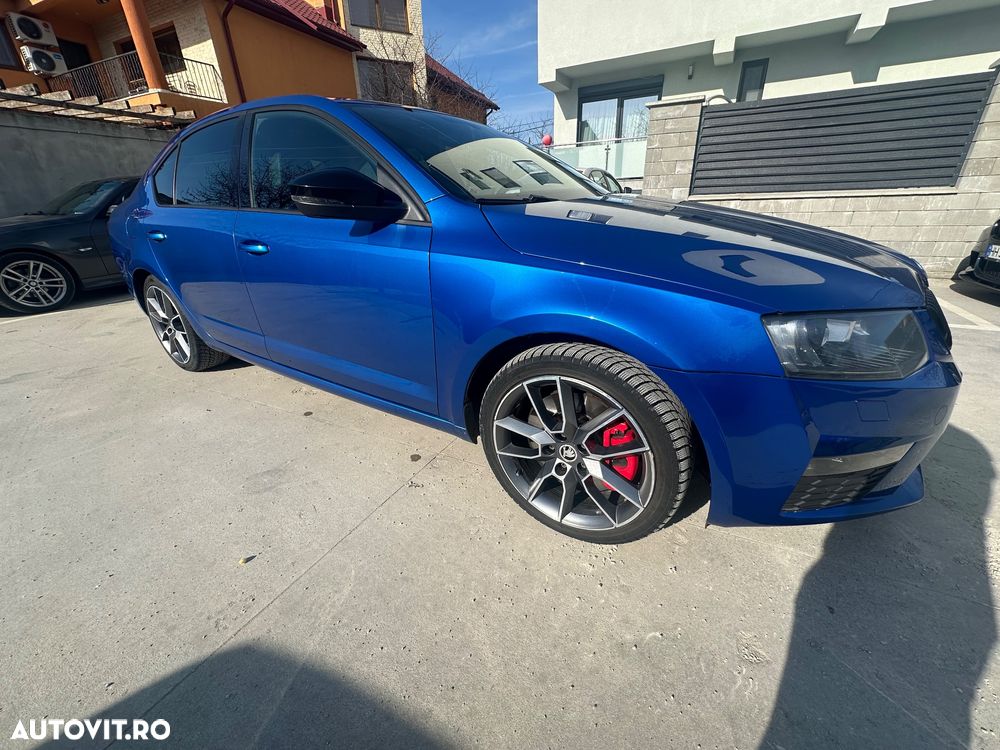 Skoda Octavia 2.0 TSI DSG RS - 3