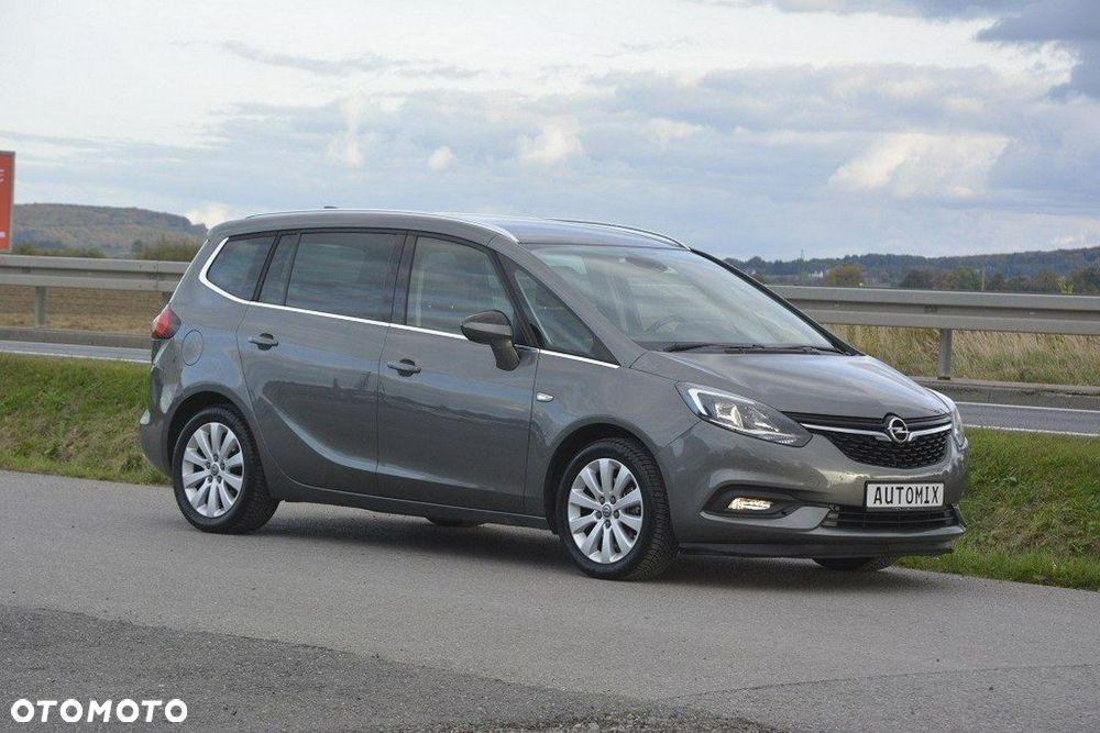 Opel Zafira 1.4 T Cosmo EcoFLEX S&S EU6 - 12