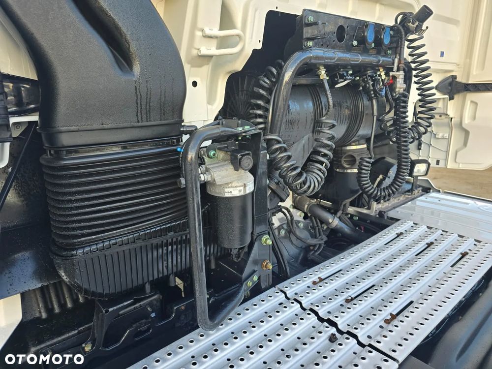 MAN TGX 18.470 / EURO 6 / ACC - 16
