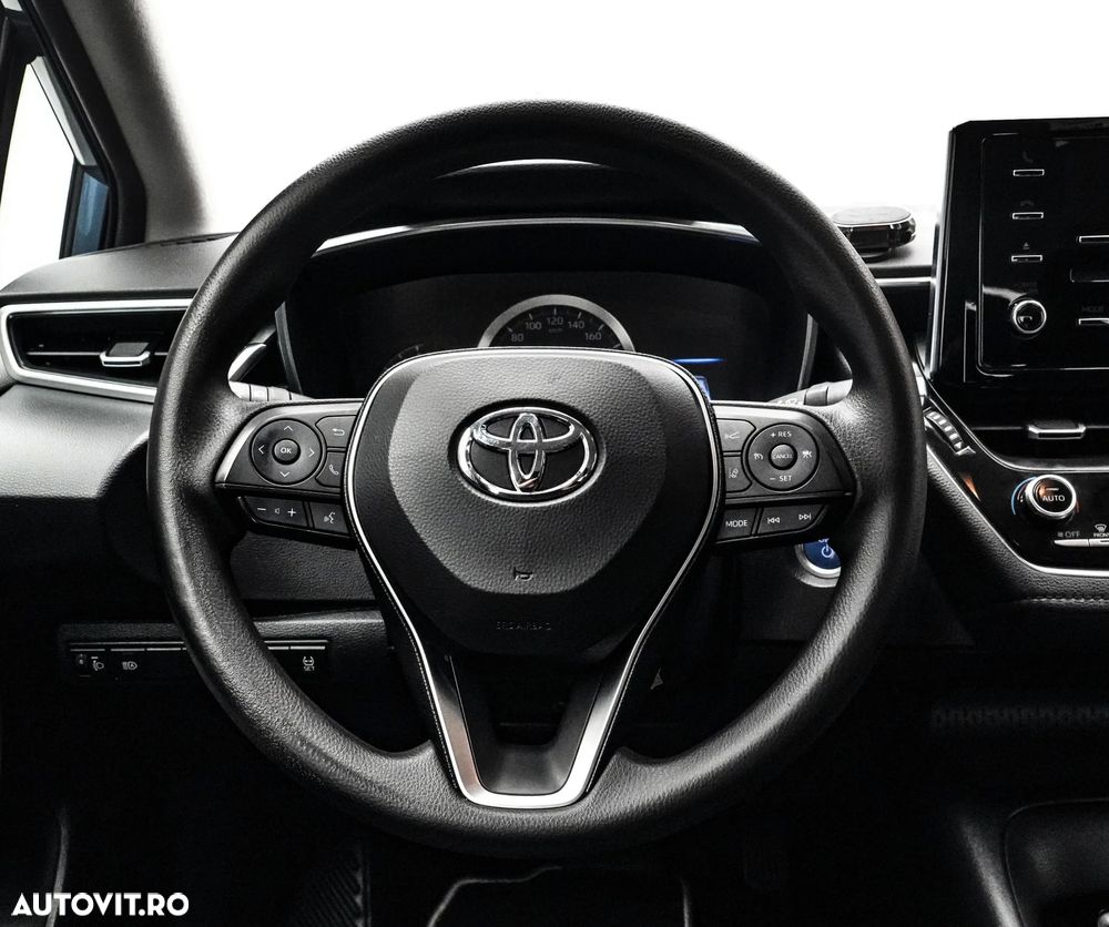 Toyota Corolla Sedan 1.8 HSD Dynamic Plus - 17