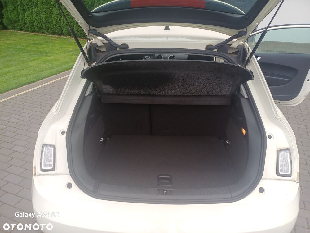 Audi A1 1.6 TDI Ambition - 15