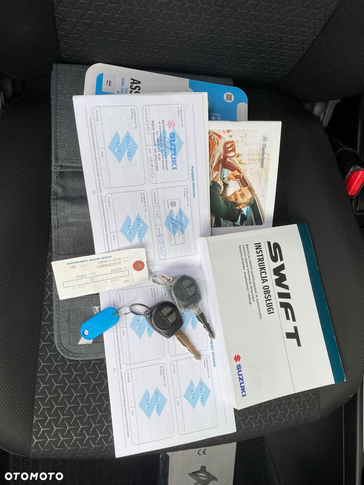 Suzuki Swift 1.2 Dualjet SHVS Premium Plus - 34