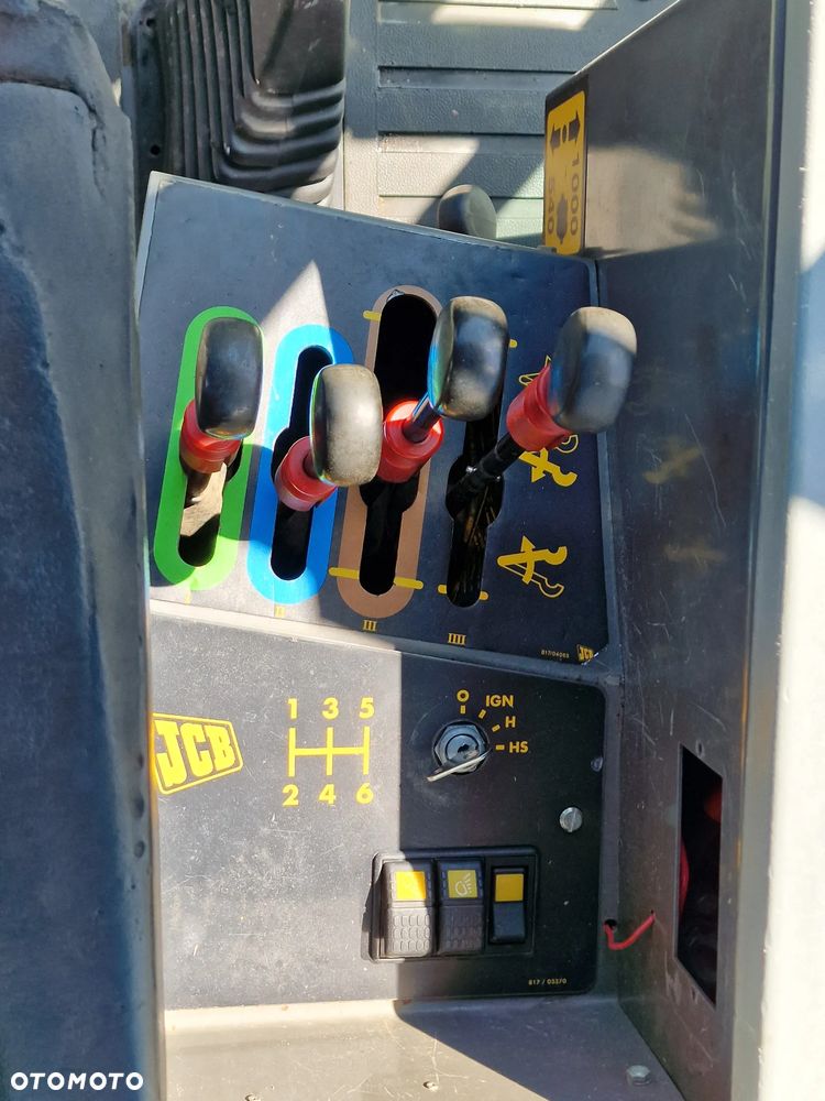 JCB Fastrac 155-65 - 22