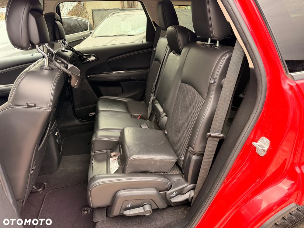 Fiat Freemont 2.0 Multijet 16V DPF Automatik Allrad Black Code - 32