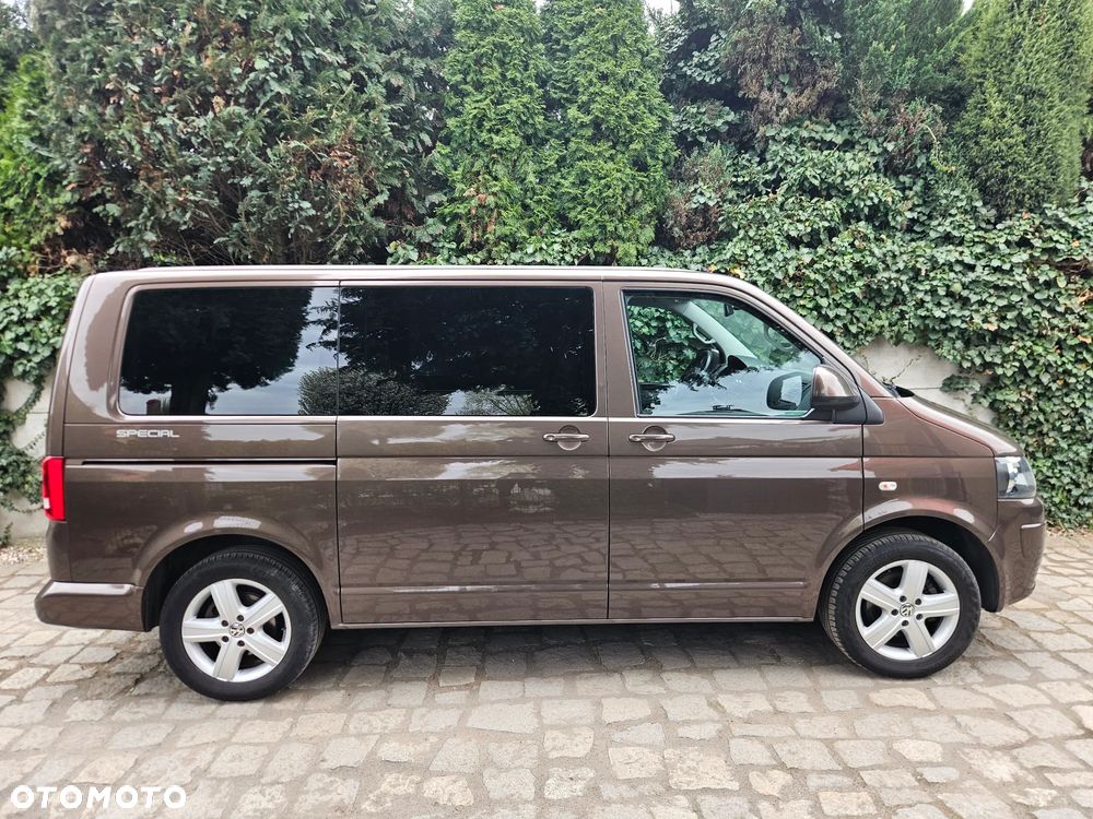 Volkswagen Multivan - 2