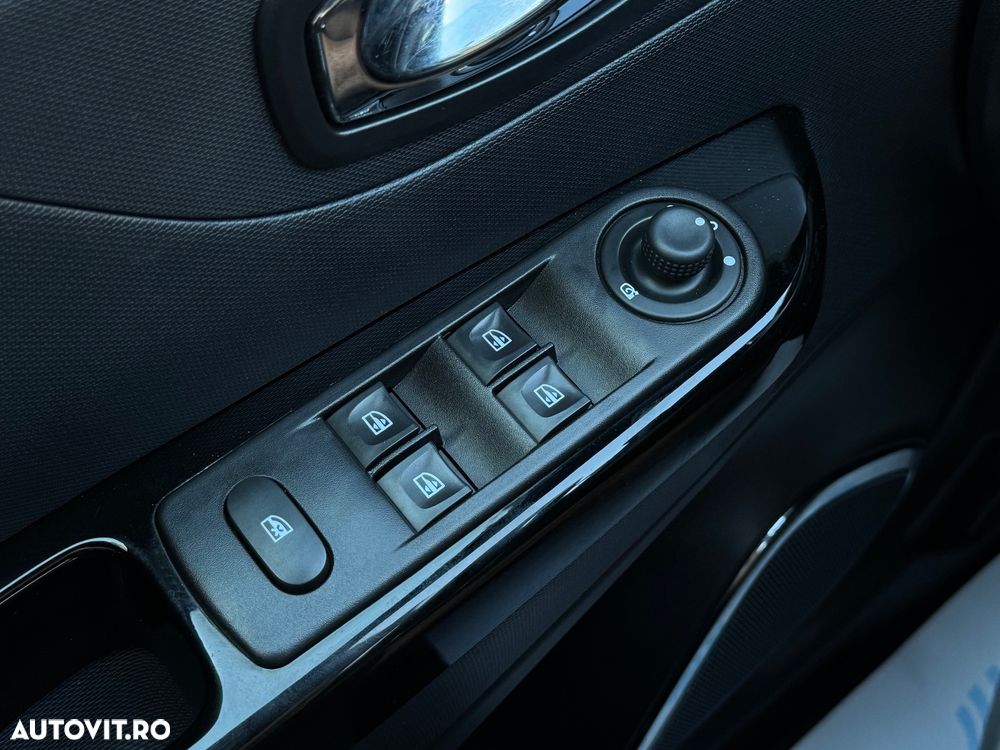 Renault Captur ENERGY dCi Intens - 17