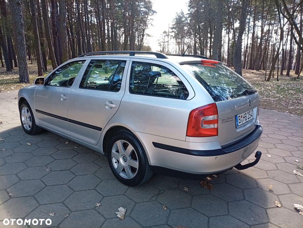 Skoda Octavia 2.0 TDI Elegance - 4
