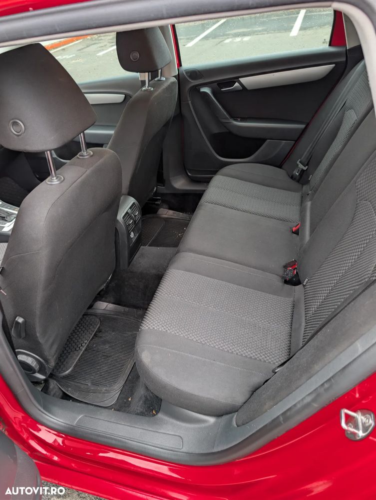 Volkswagen Passat Variant 2.0 TDI DSG Individual Chrom - 9