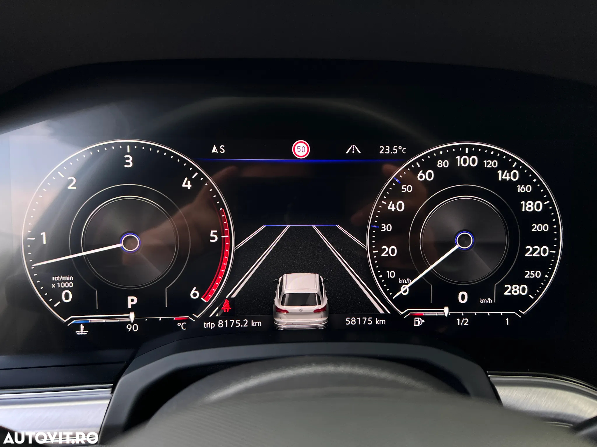 Volkswagen Touareg V6 TDI Elegance - 8