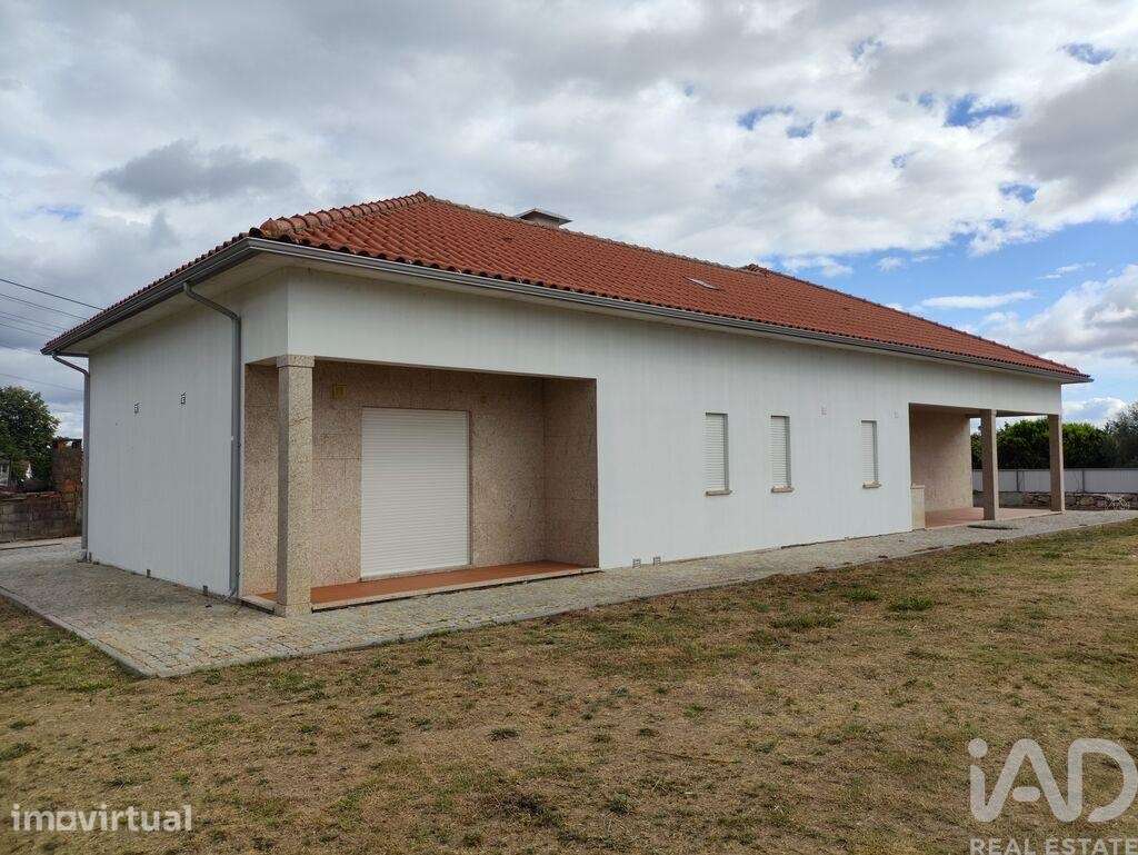 Casa / Villa T3 em Midões de 126 m2 - Grande imagem: 3/40