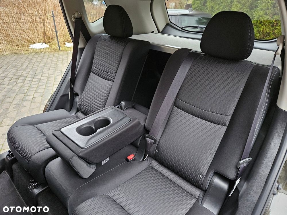 Nissan X-Trail 1.6 DIG-T N-Connecta 2WD - 21