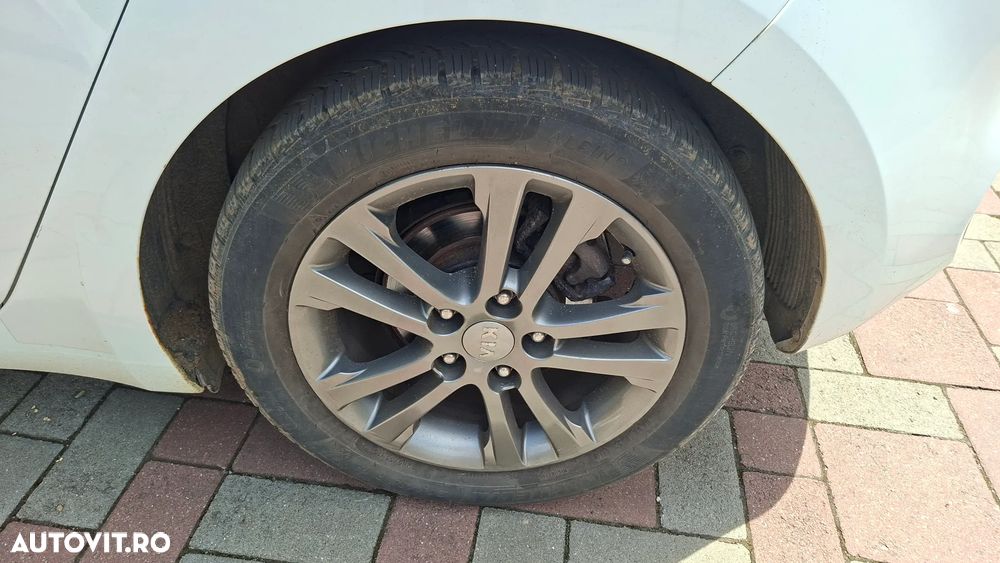 Kia Ceed 1.6 DSL BEST - 19