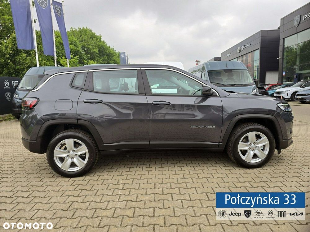 Jeep Compass - 8