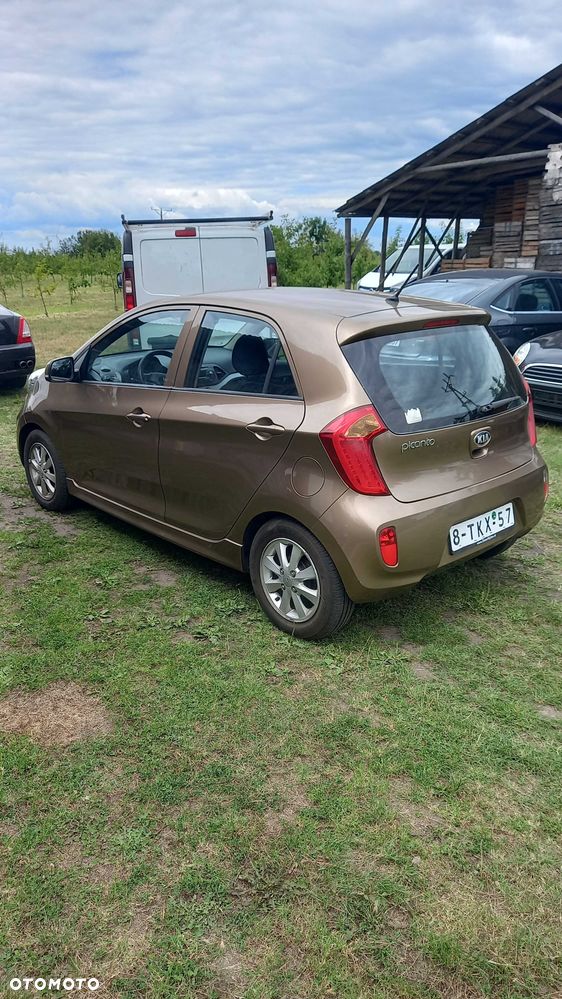 Kia Picanto - 4