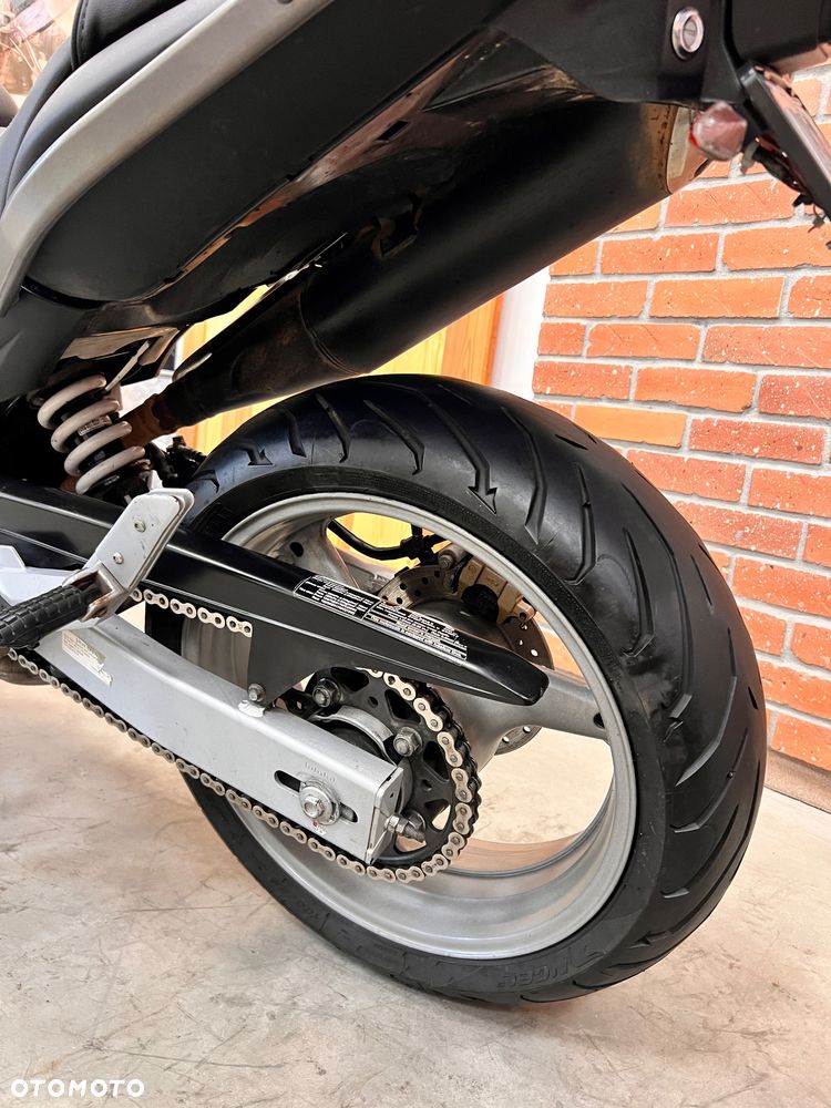 Honda Hornet - 11