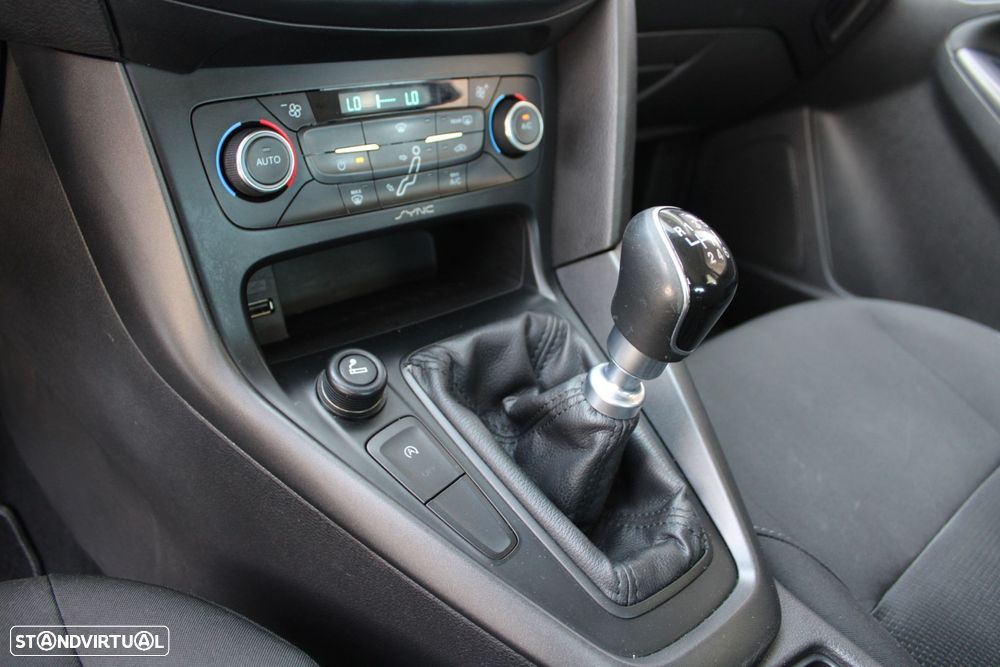 Ford Focus 1.5 TDCi Trend+ - 11