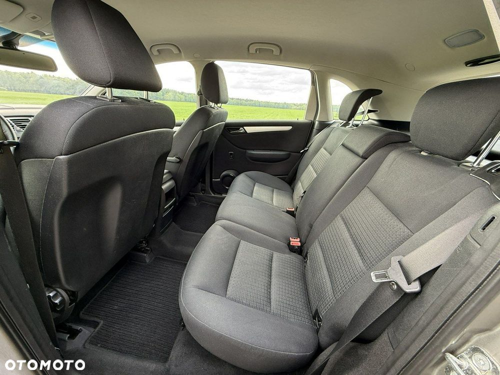 Mercedes-Benz Klasa B 150 Special Edition - 12