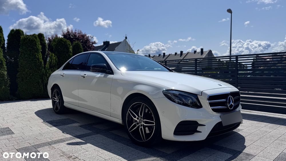 Mercedes-Benz Klasa E 220 d 4-Matic 9G-TRONIC - 1
