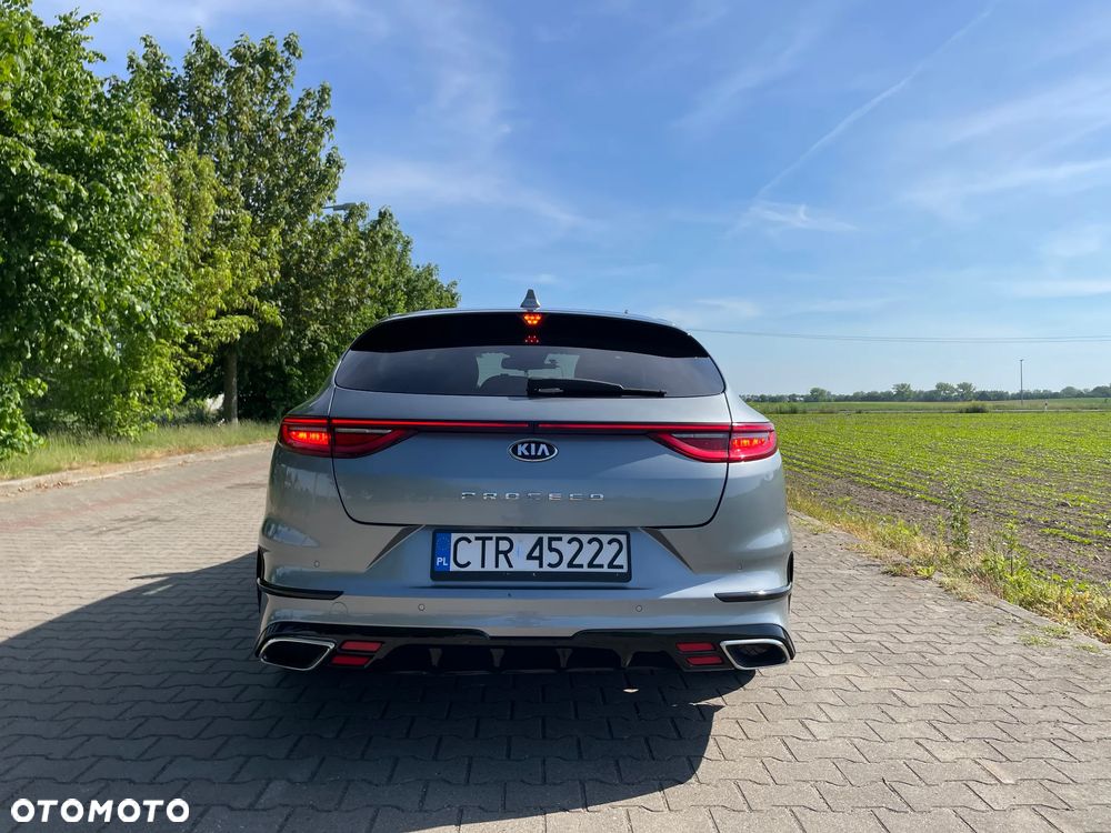 Kia ProCeed 1.6 T-GDI DCT7 OPF GT - 23