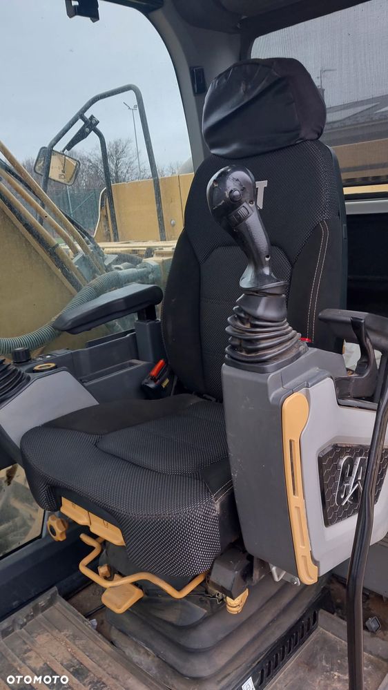 Caterpillar 323 I - 4