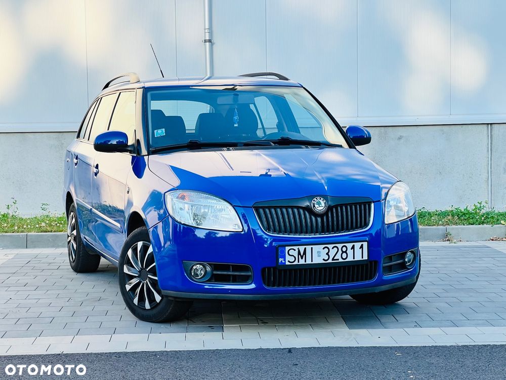 Skoda Fabia 1.6 16V Ambiente - 11