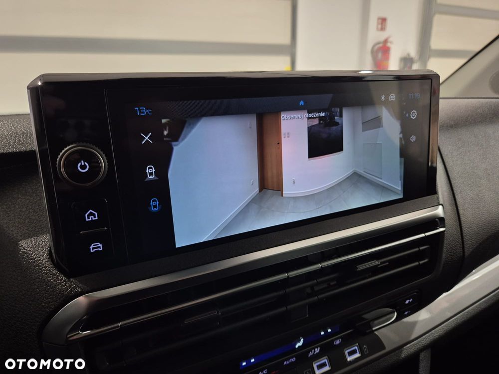 Peugeot Traveller 2.2 BlueHDi Long Business EAT8 - 19