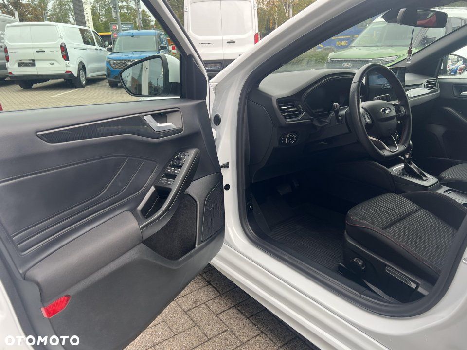 Ford Focus - 8