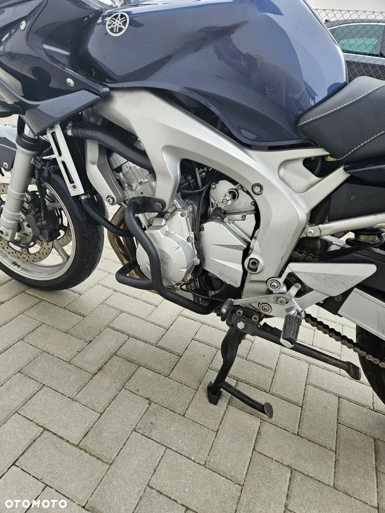 Yamaha FZ6 - 5