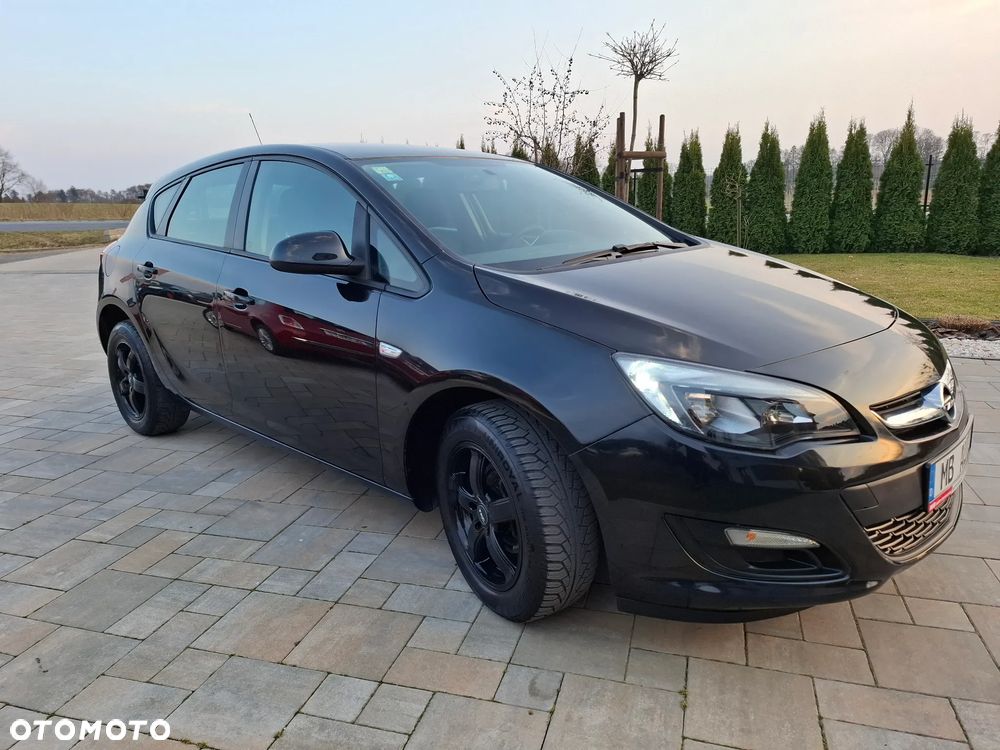Opel Astra 1.4 Sport - 26