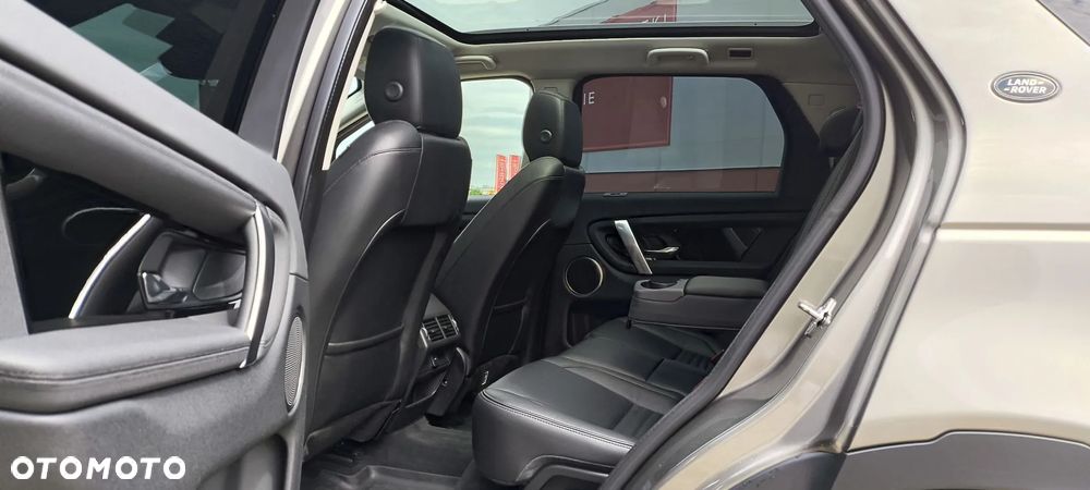 Land Rover Discovery Sport 2.0 P200 mHEV HSE - 11