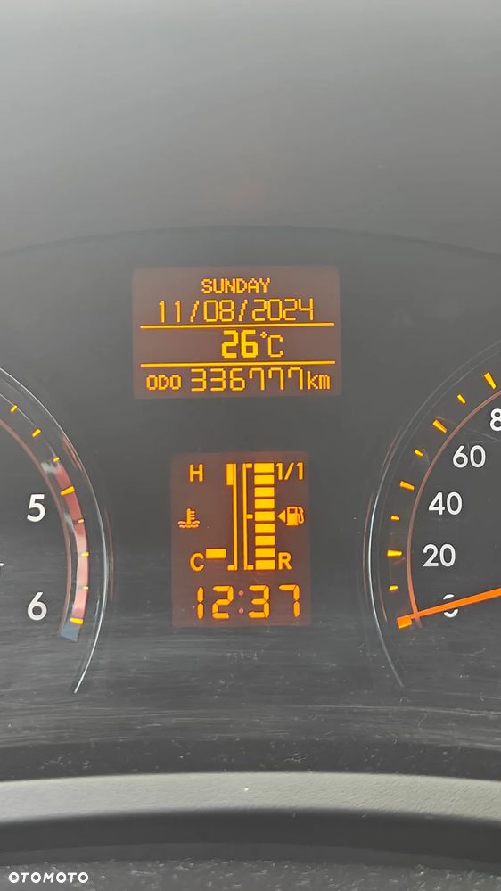 Toyota Avensis 2.2 D-CAT 2010 - 7