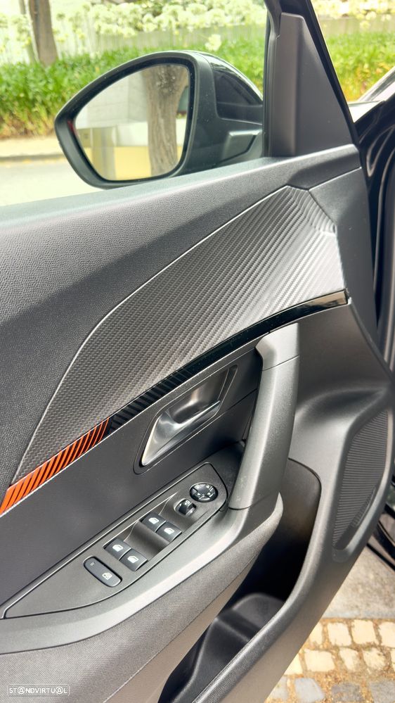Peugeot 2008 PureTech 110 GPF Stop&Start EAT6 Active - 10