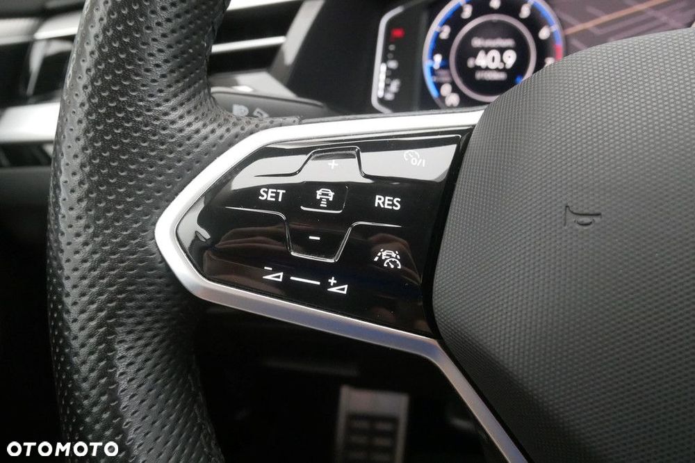 Volkswagen Arteon 2.0 TSI Elegance DSG - 25