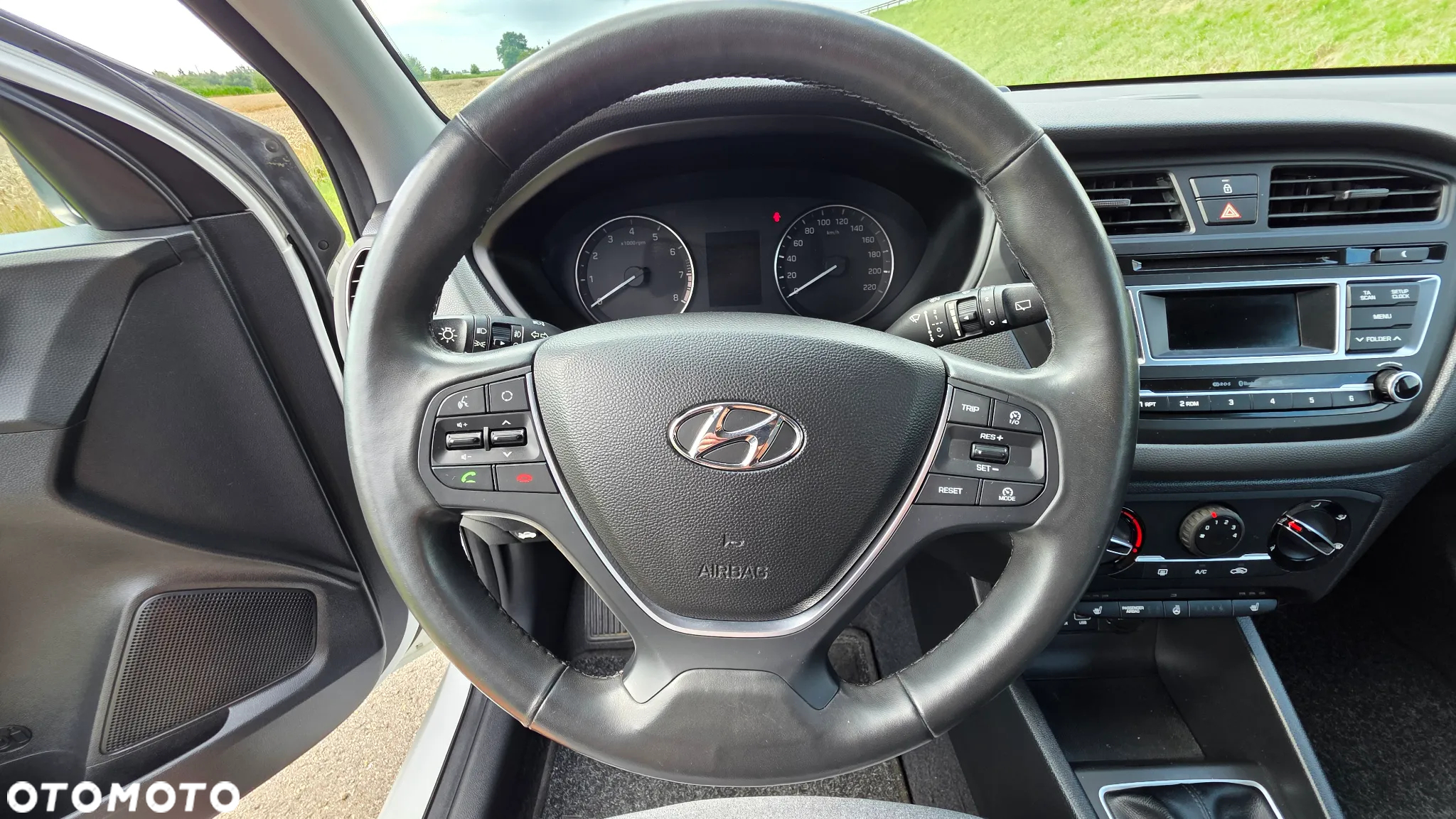 Hyundai i20 1.2 Trend - 26