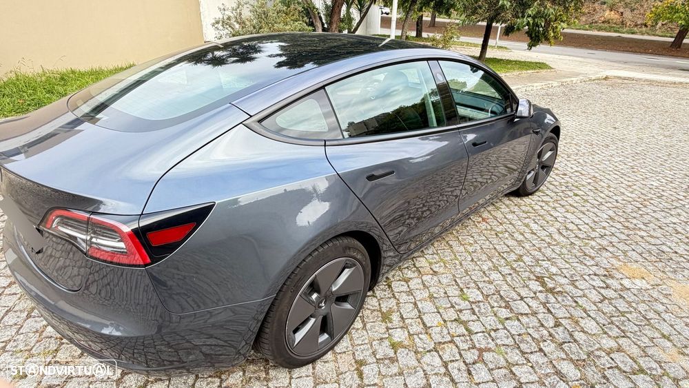 Tesla Model 3 Long Range Tração Traseira - 3