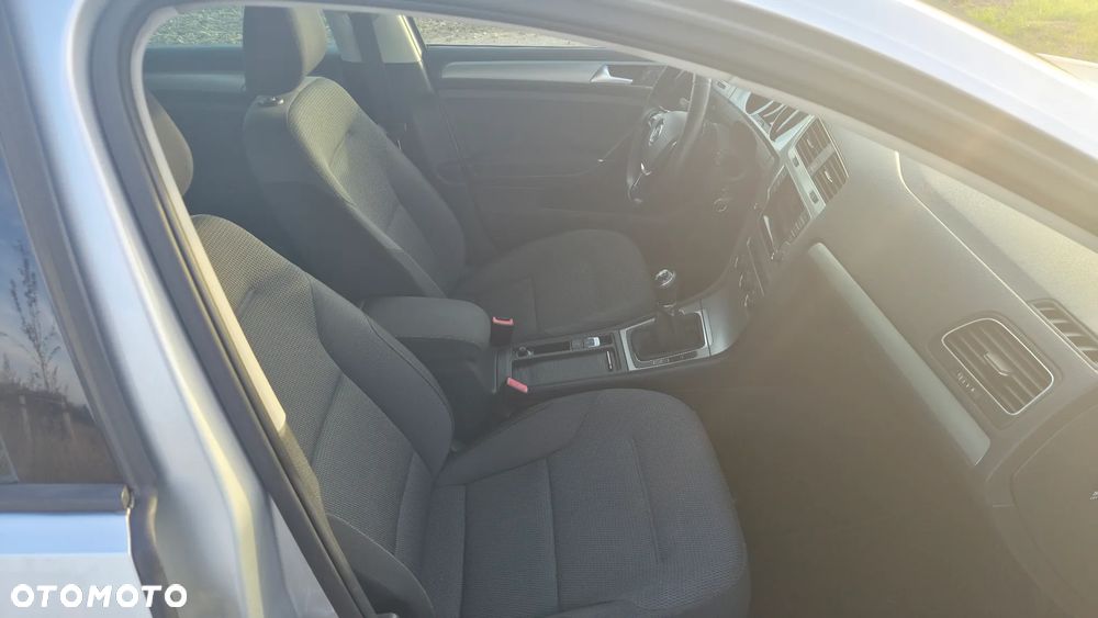 Volkswagen Golf 1.6 TDI BMT Comfortline - 7