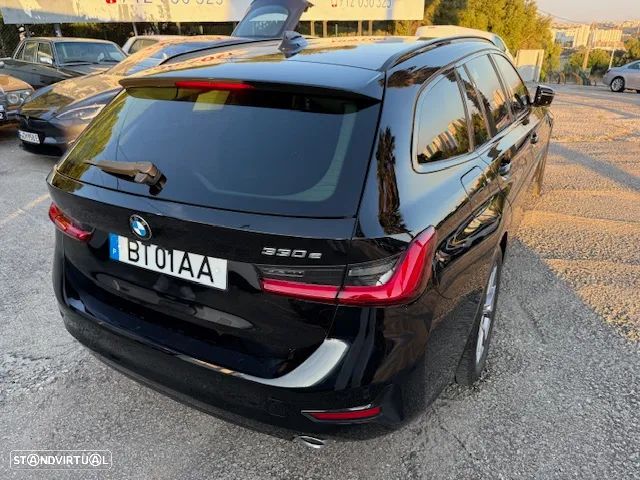 BMW 330 e Touring Aut. Sport Line - 46