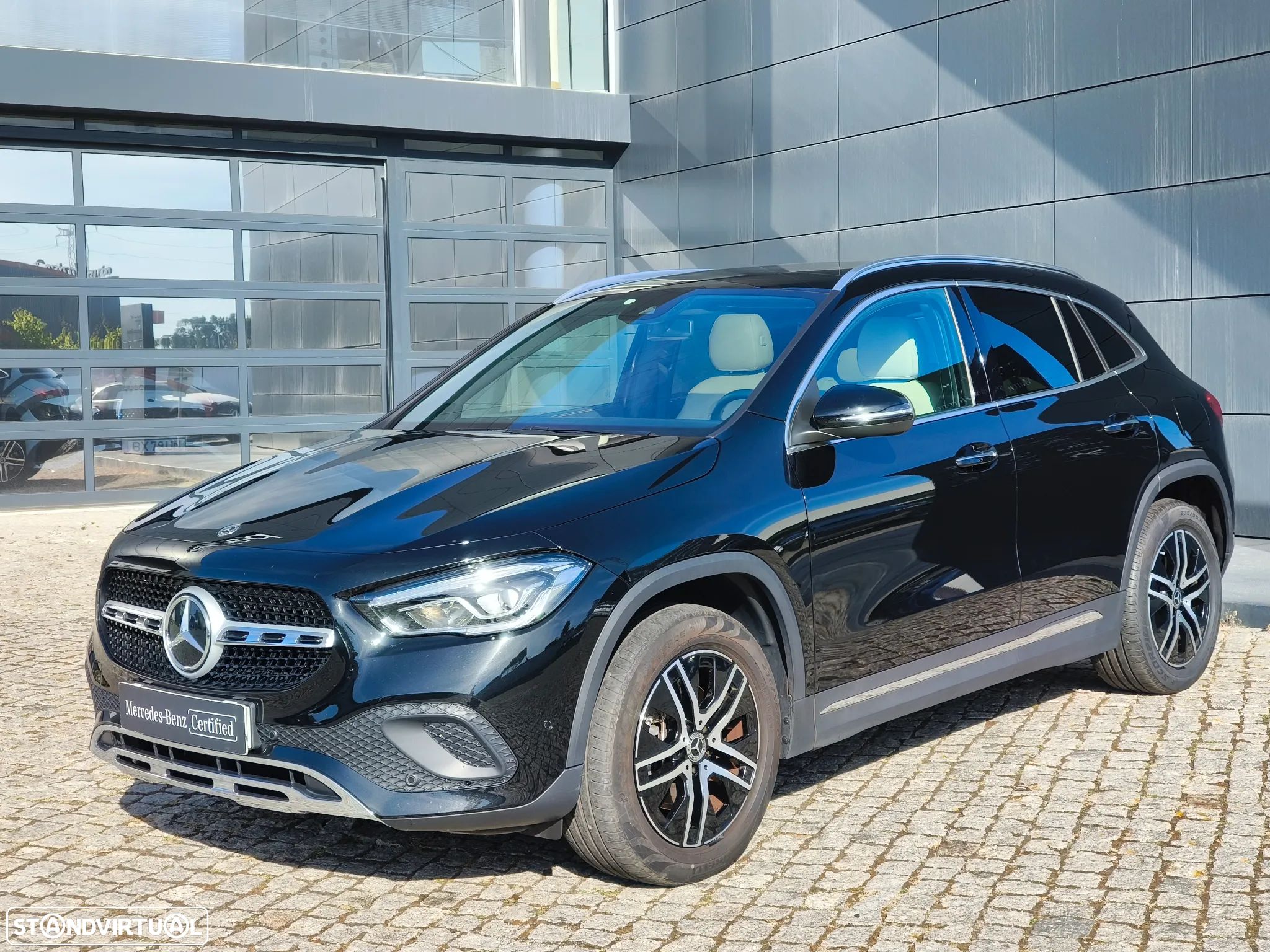 Mercedes-Benz GLA 250 e Progressive - 1