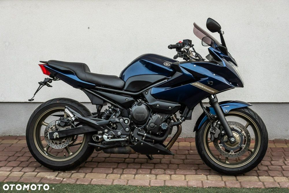 Yamaha XJ - 4