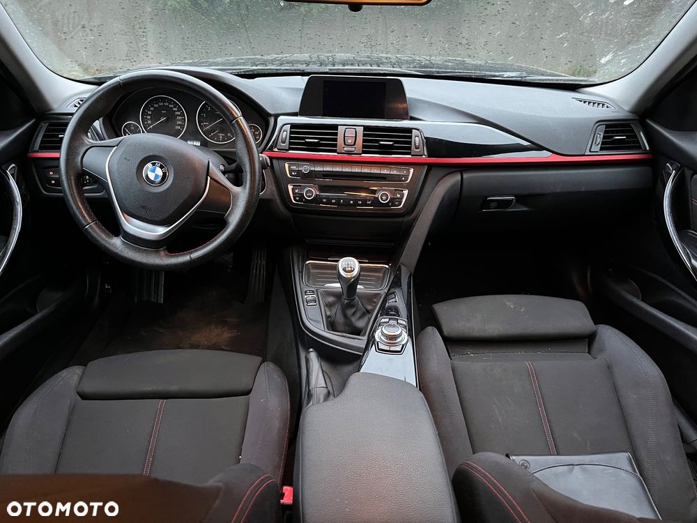 BMW Seria 3 316i Sport Line - 11