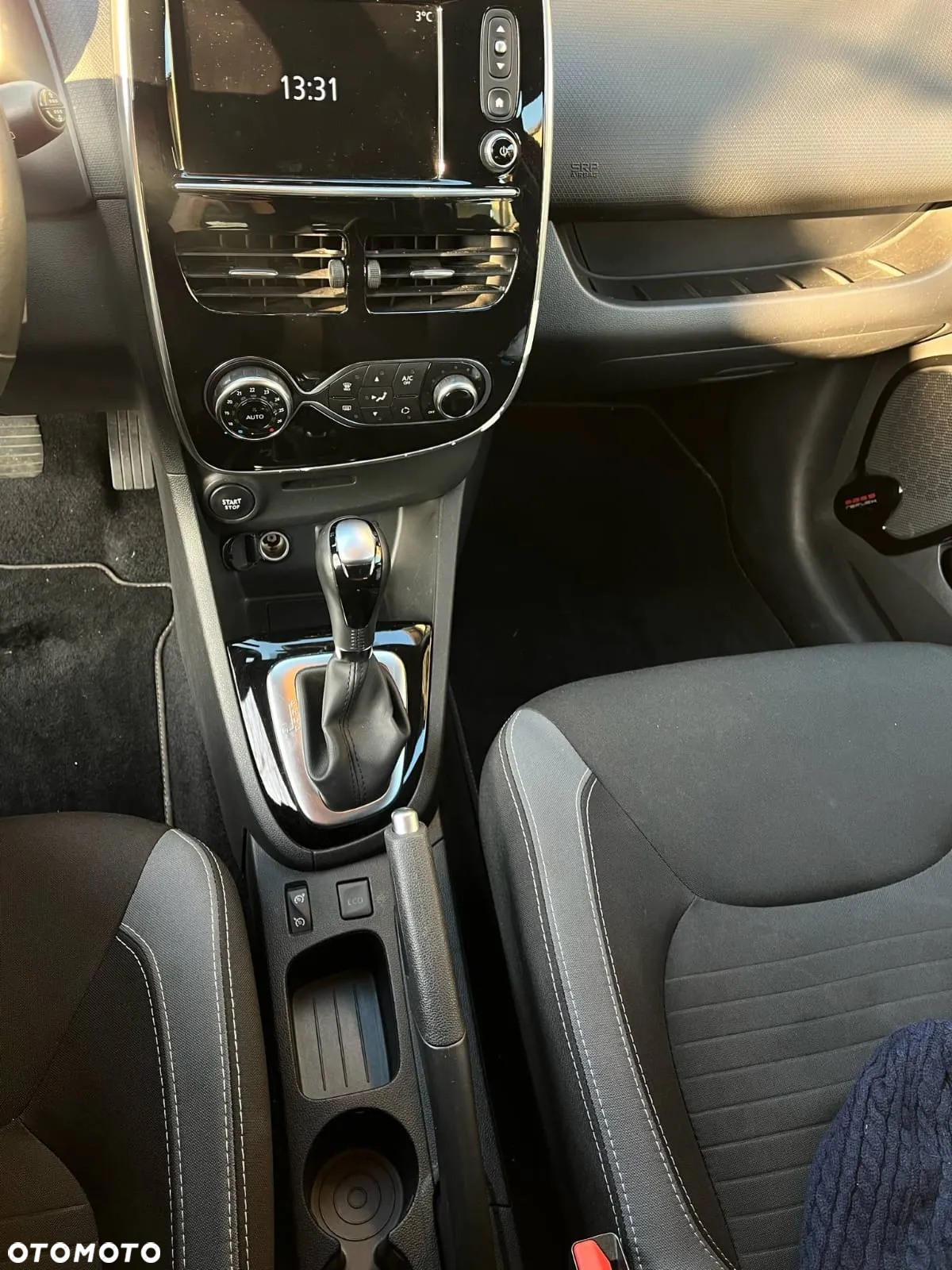 Renault Clio Grandtour dCi 90 EDC Limited - 10