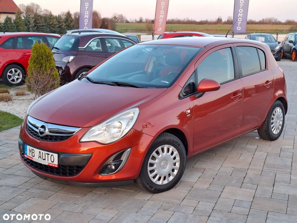 Opel Corsa 1.4 16V Satellite - 6
