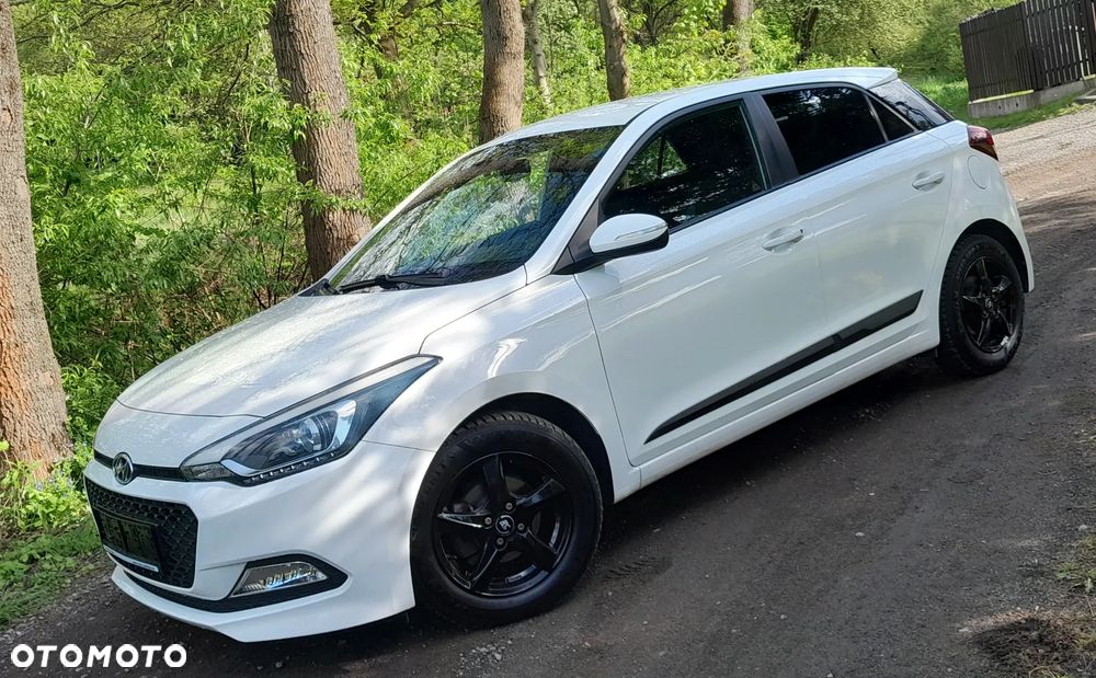 Hyundai i20 - 16